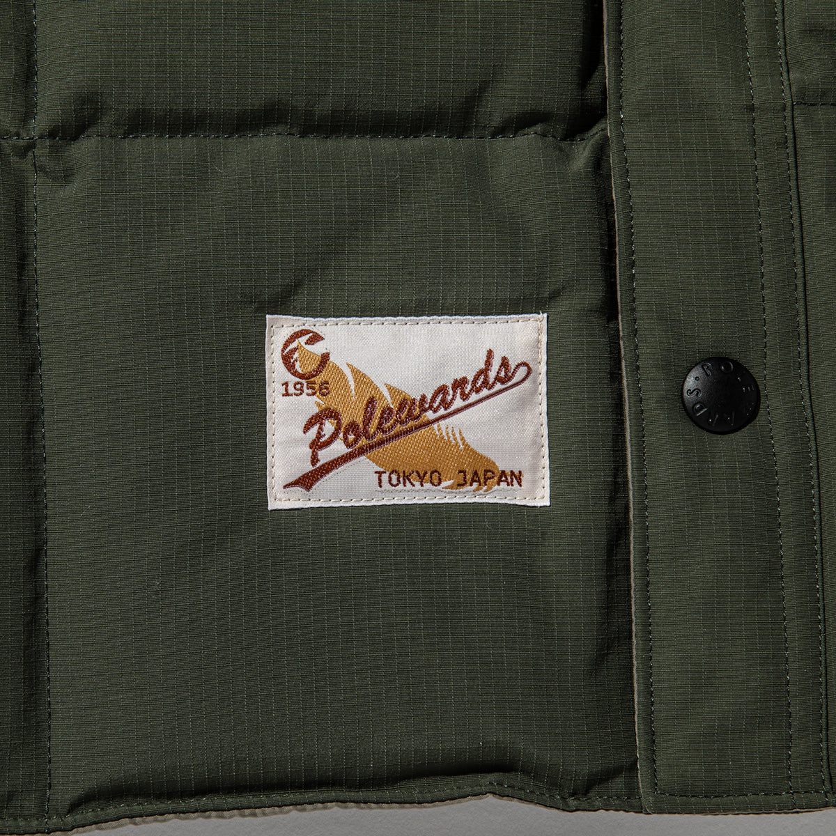 polewardsアンタークティックミドラーベスト OLV