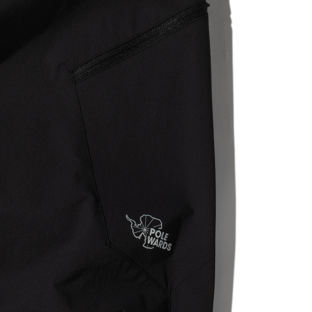 polewardsコーデュラフレックスパンツ BLK